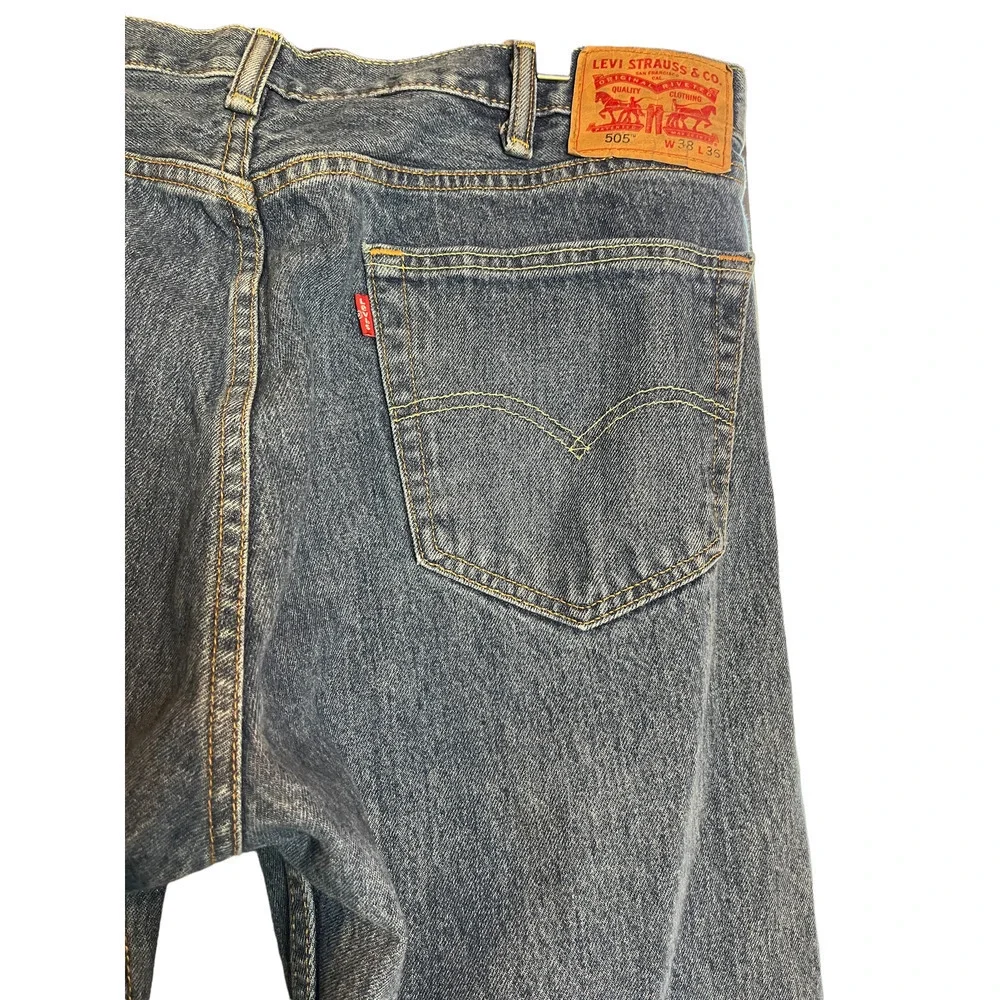 Levi’s Mens 505 Regular Jean